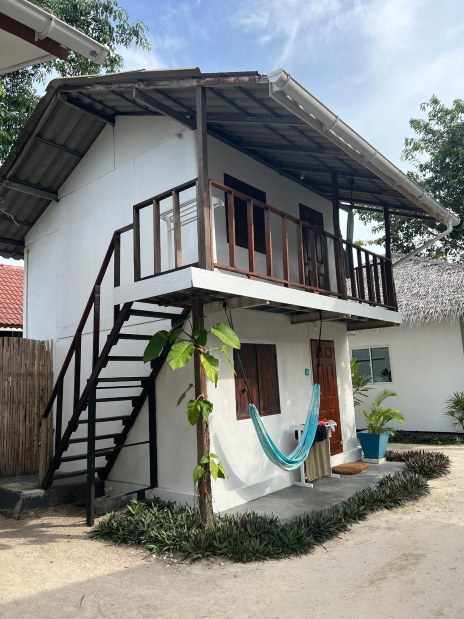 Sarana Bungalows (Adults Only) Baan Tai Camera foto